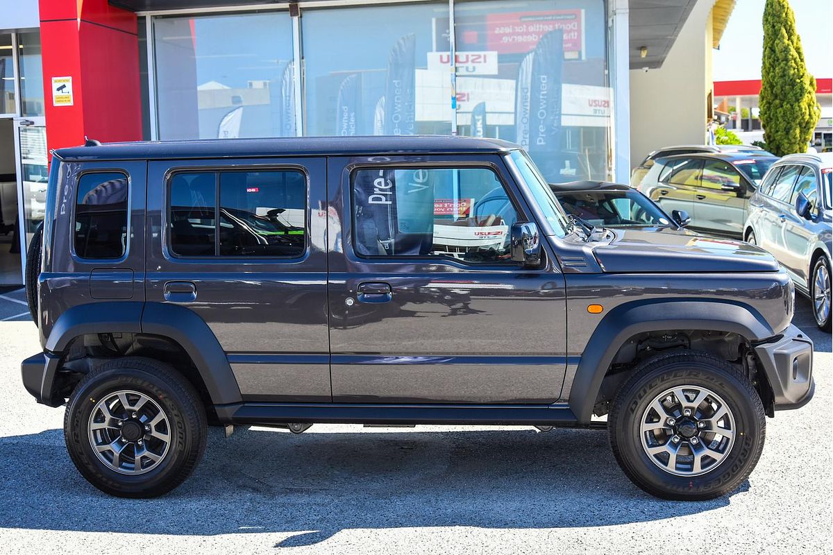 2025 Suzuki Jimny