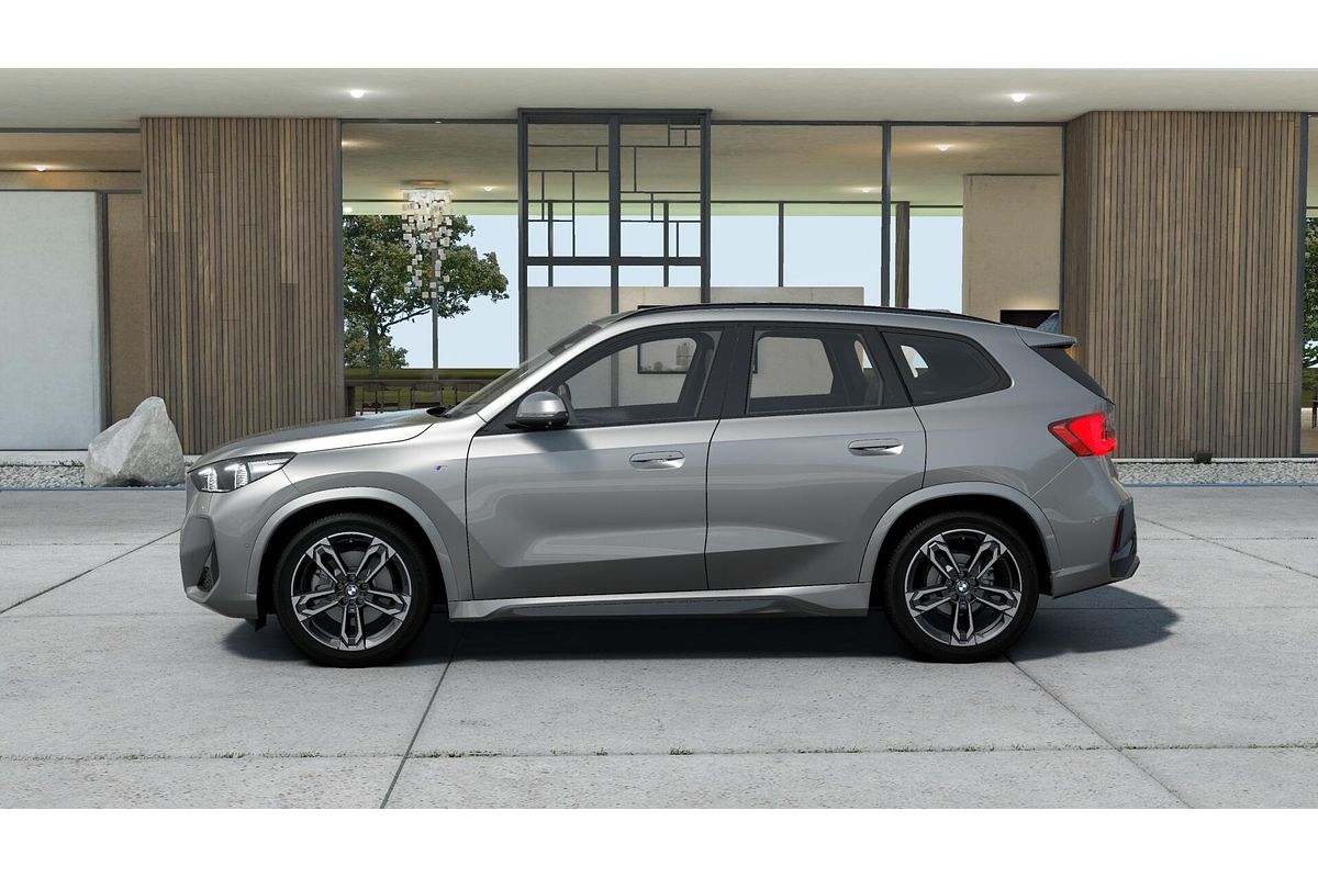 2025 BMW X1 xDrive20i M Sport U11
