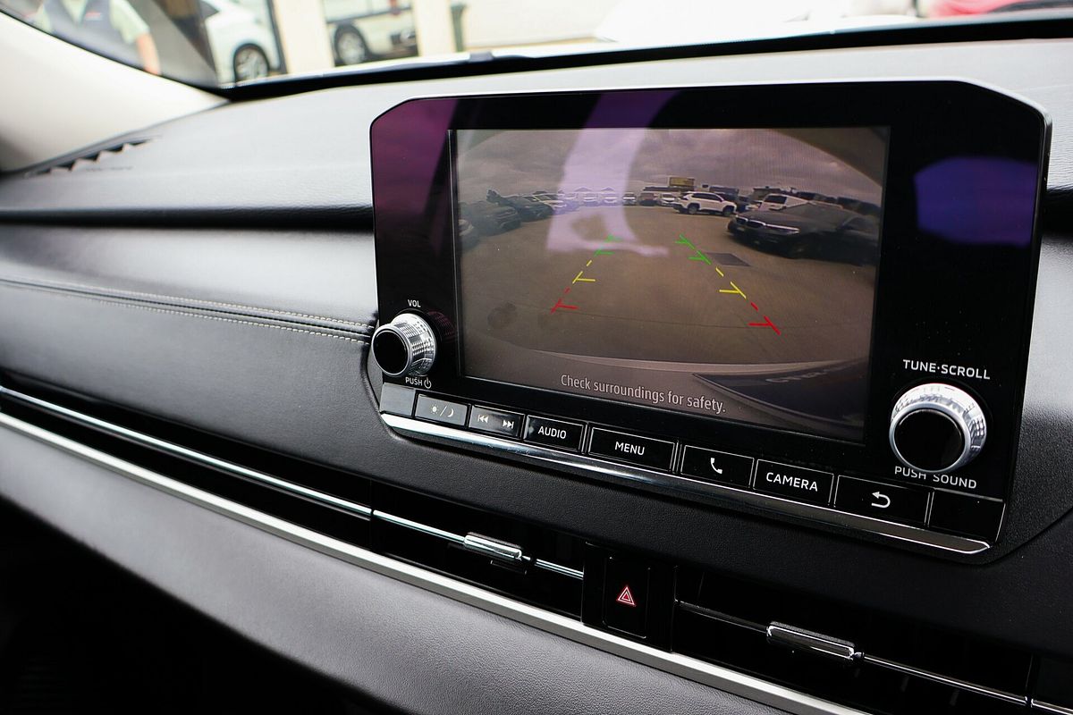 2024 Mitsubishi Outlander ES ZM