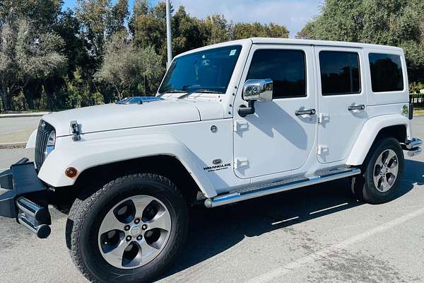 2015 Jeep Wrangler Unlimited Overland JK