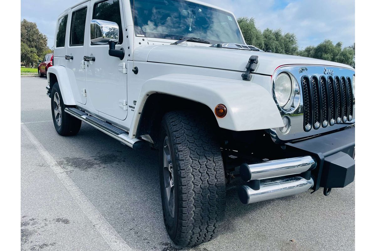 2015 Jeep Wrangler Unlimited Overland JK