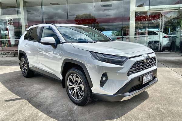 2024 Toyota RAV4 GXL AXAH52R