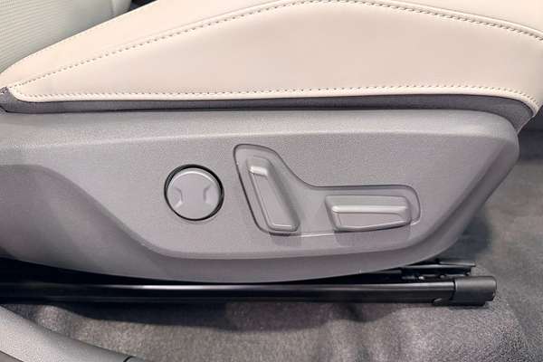 2025 Kia EV3 Earth Long Range SV thumb-31