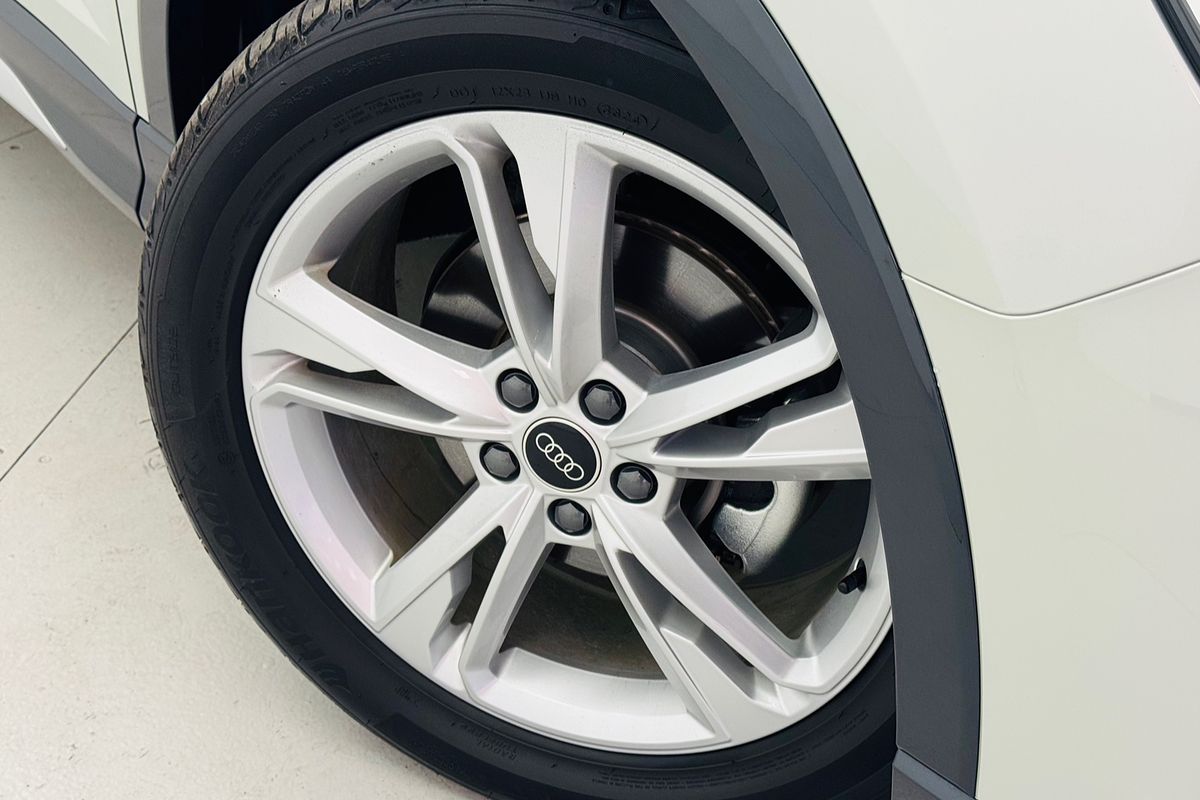 MY24 Audi Q3 Sportback 35 TFSI S line (F3NCCX/24) MY24 Audi Q3 Sportback 35 TFSI S line (F3NCCX/24)