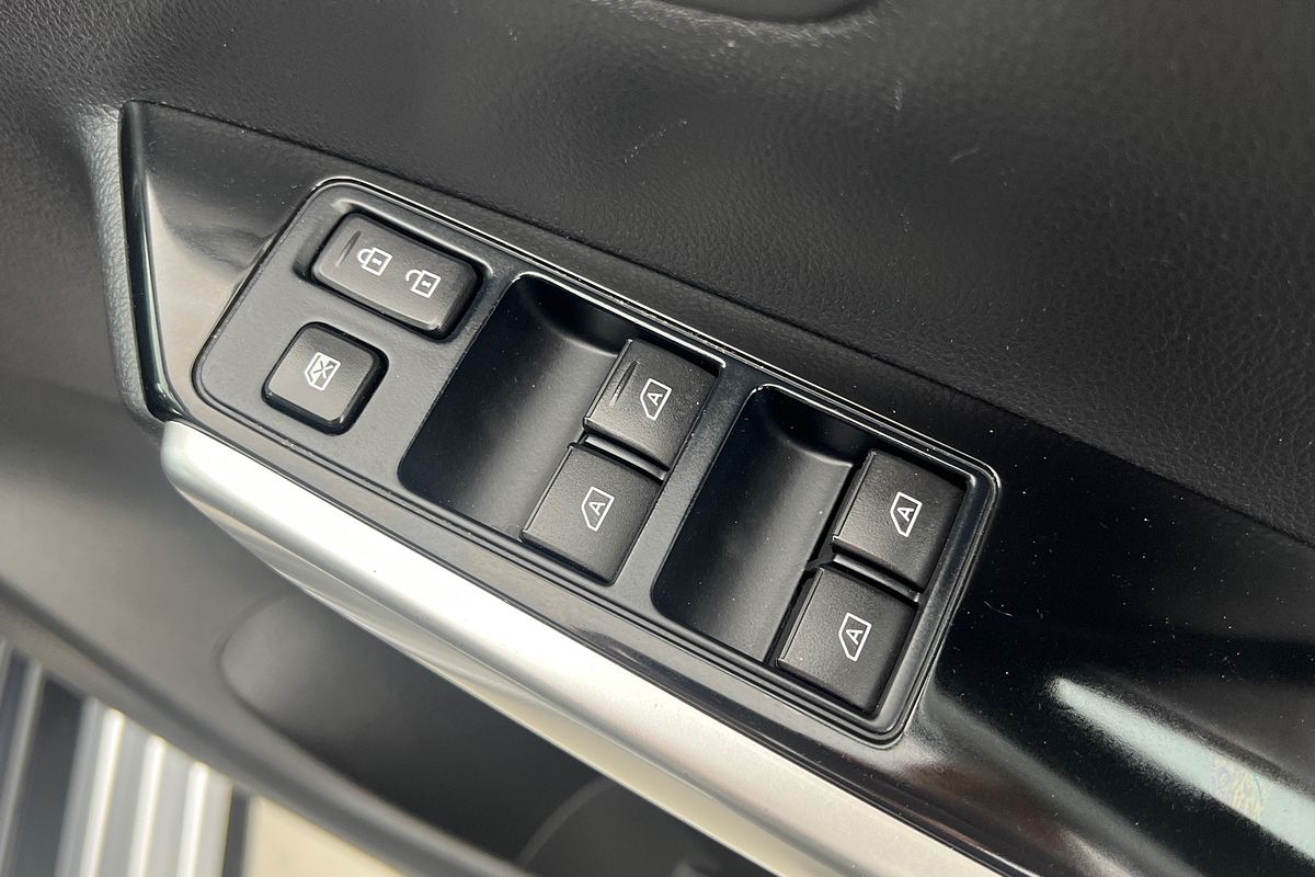 2022 Mitsubishi Pajero Sport Exceed QF