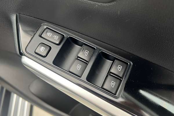 2022 Mitsubishi Pajero Sport Exceed QF thumb-9