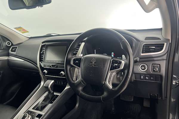 2022 Mitsubishi Pajero Sport Exceed QF thumb-10