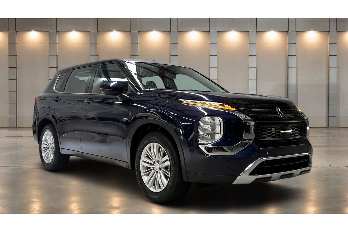 2023 Mitsubishi Outlander ES ZM