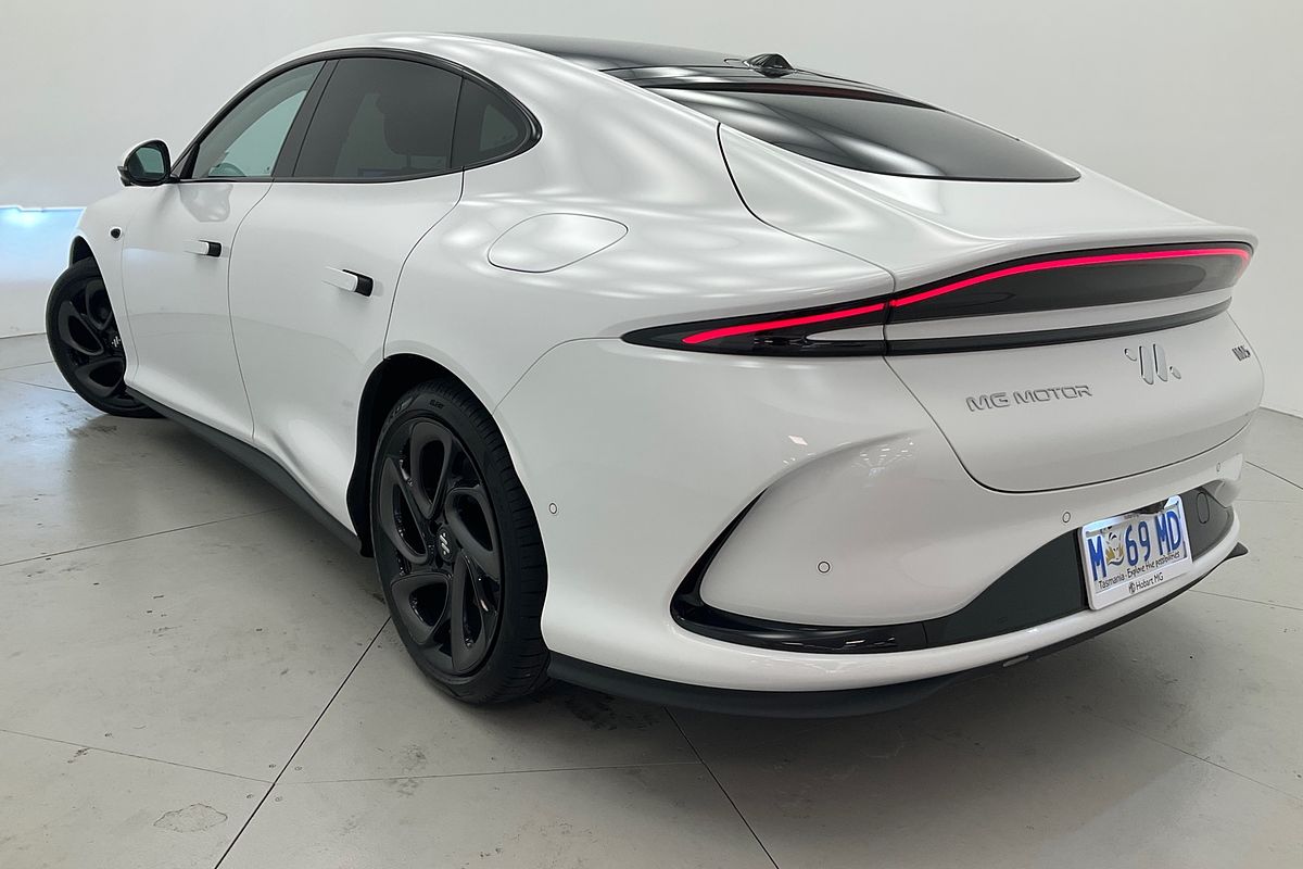 2025 MG 5 300KW 100KWh COM 2WD 2025 MG 5 300KW 100KWh COM 2WD