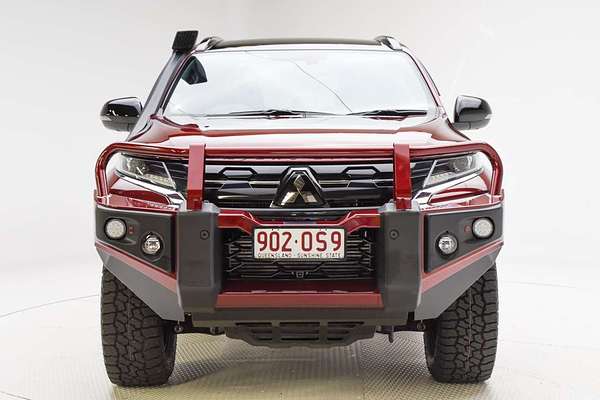 2025 Mitsubishi Pajero Sport GSR QG thumb-2