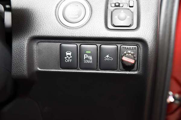 2025 Mitsubishi Pajero Sport GSR QG thumb-15