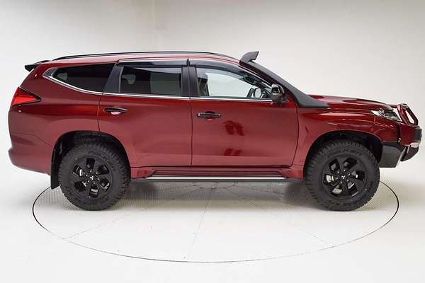 2025 Mitsubishi Pajero Sport GSR QG thumb-4