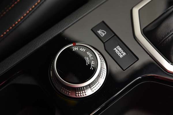 2025 Mitsubishi Triton GSR MV 4X4 thumb-14