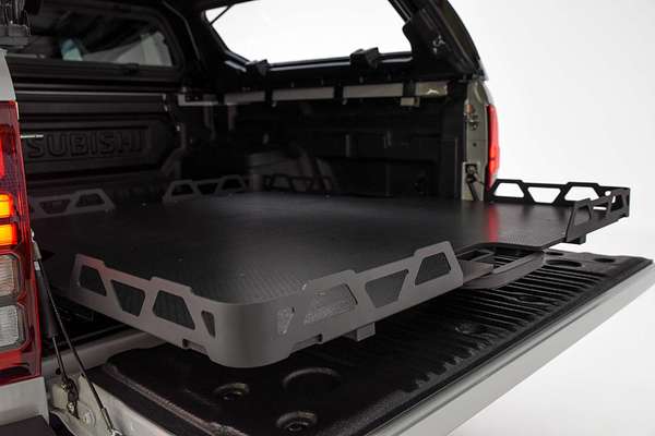 2025 Mitsubishi Triton GSR MV 4X4 thumb-24