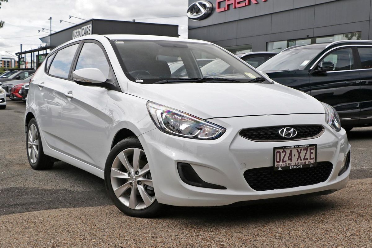 2017 Hyundai Accent Sport RB6