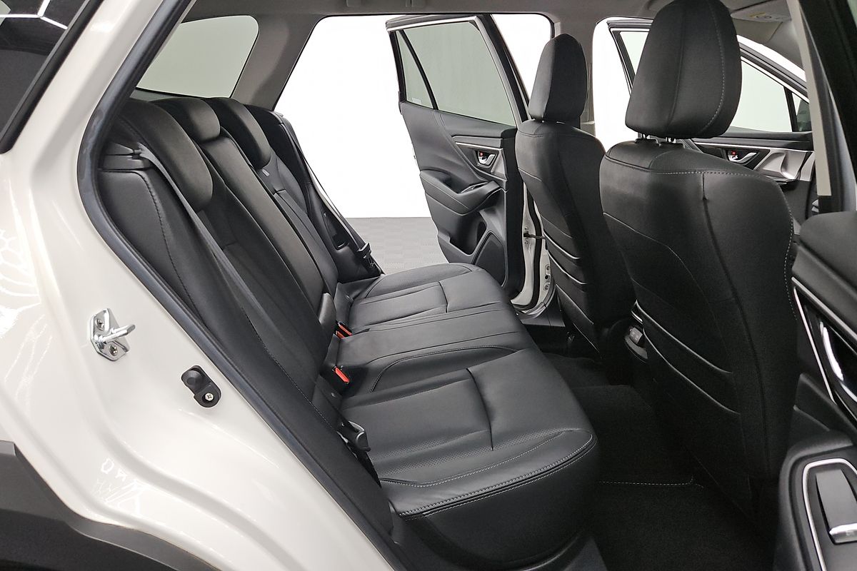 2023 Subaru Outback AWD Touring 6GEN