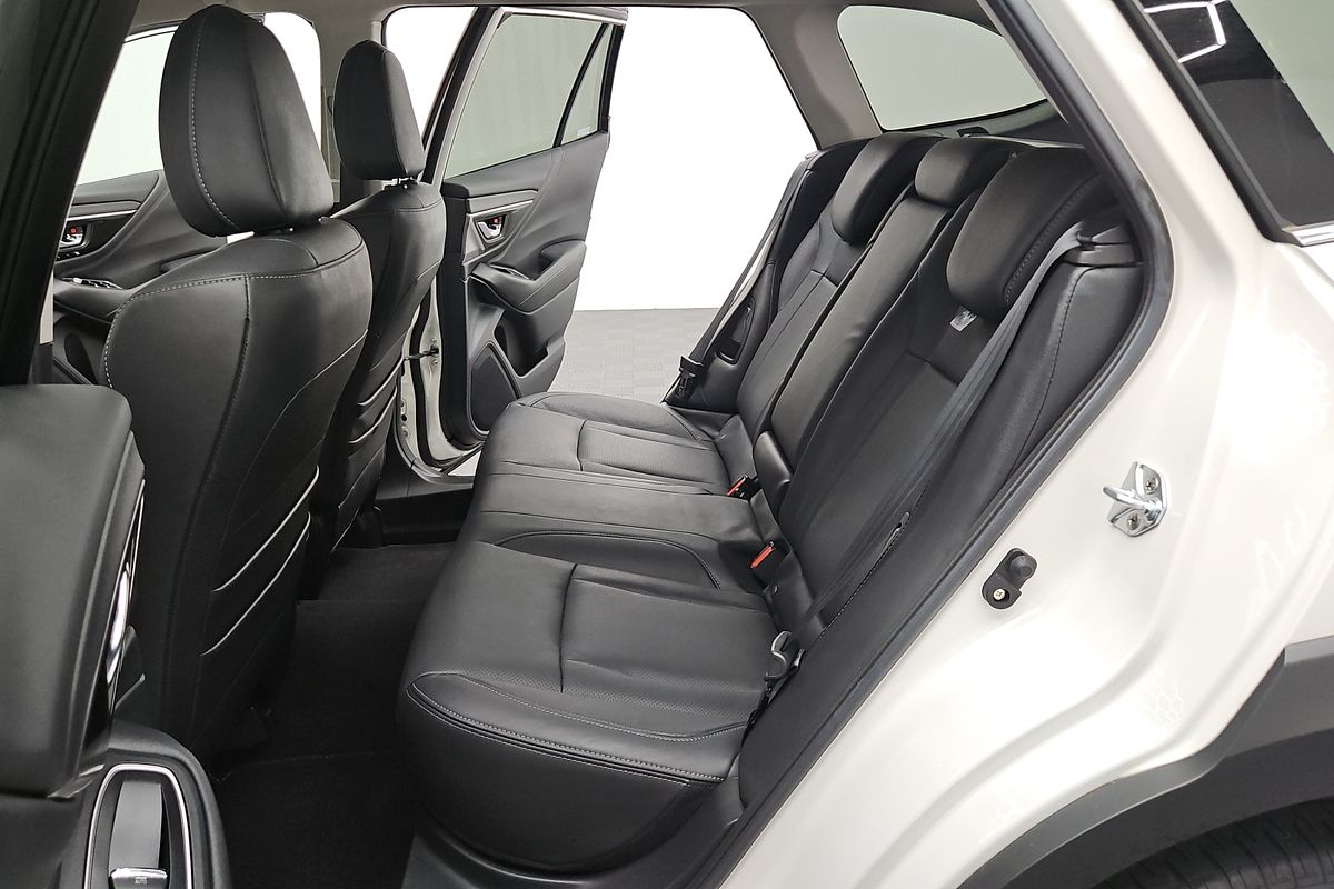 2023 Subaru Outback AWD Touring 6GEN