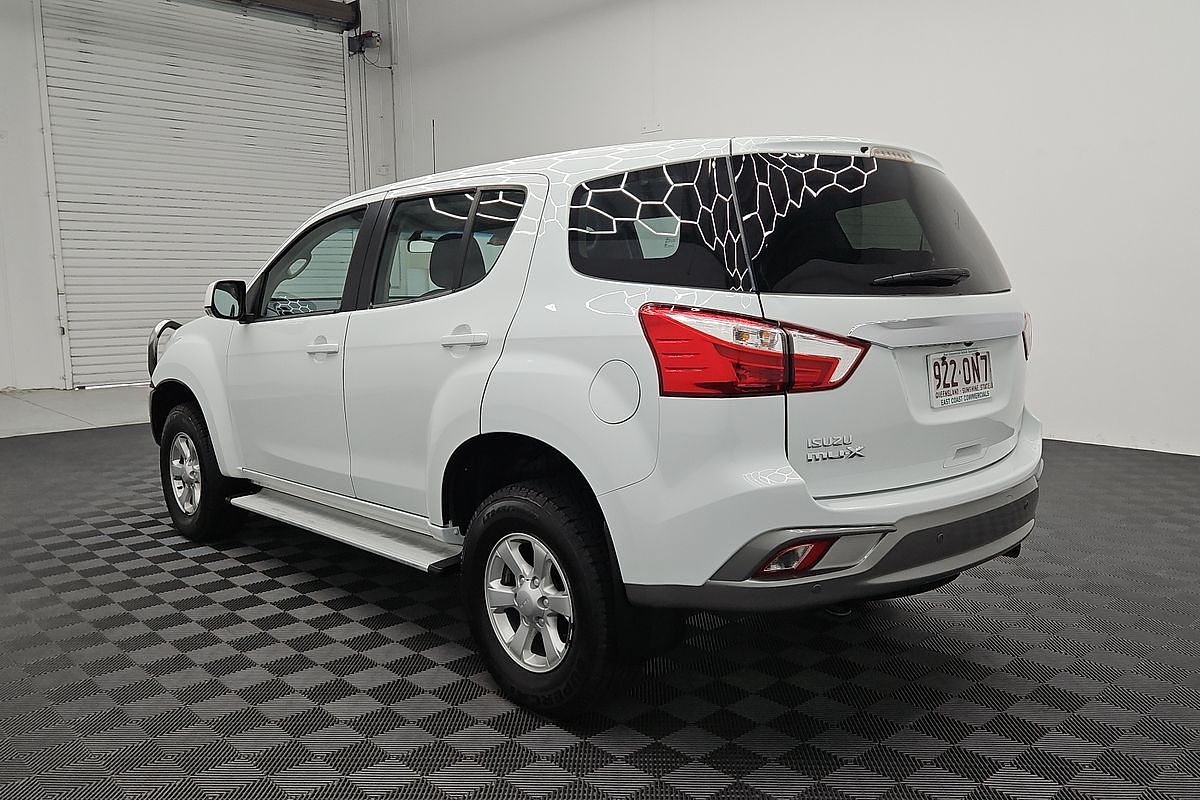 2020 Isuzu MU-X LS-M