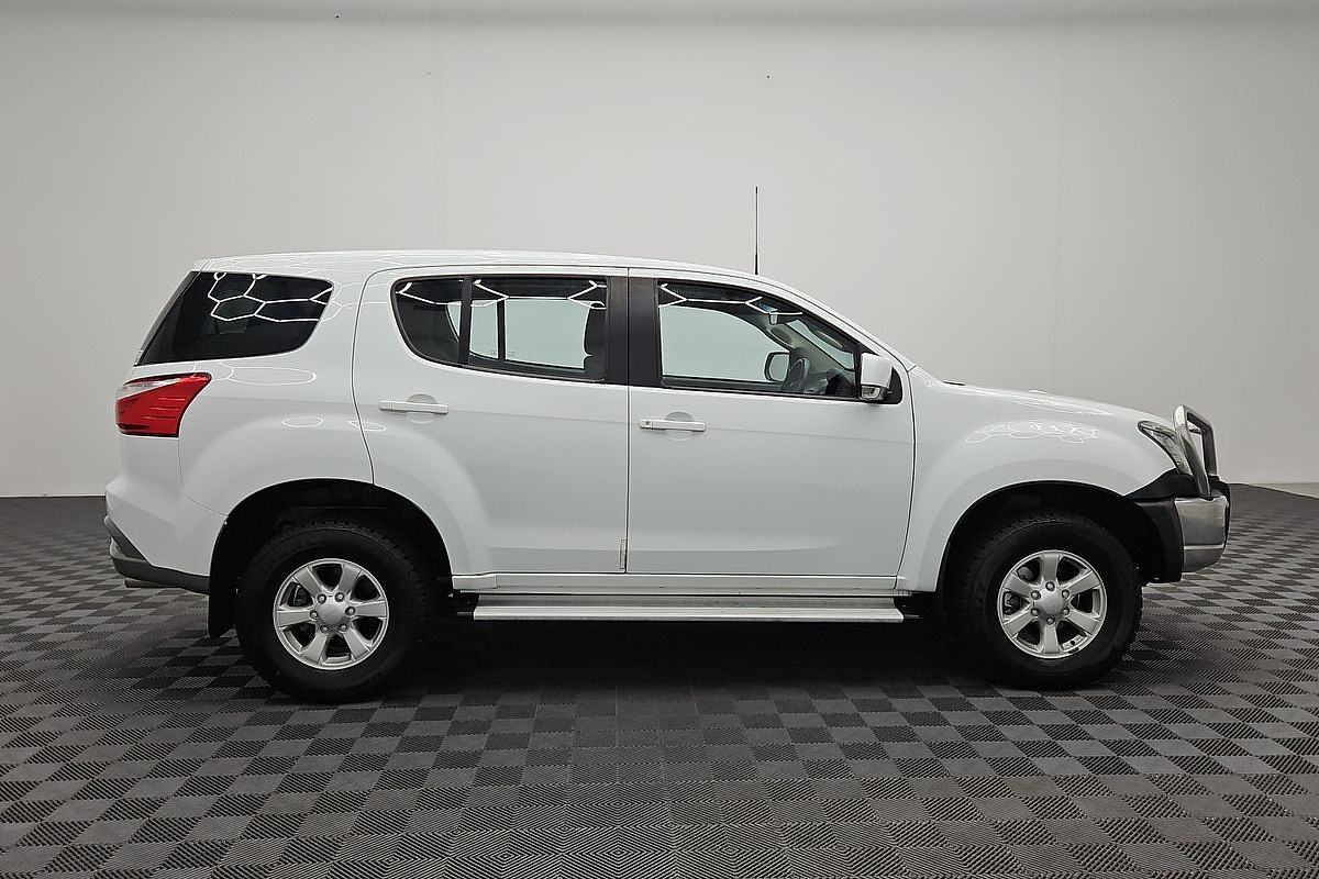 2020 Isuzu MU-X LS-M