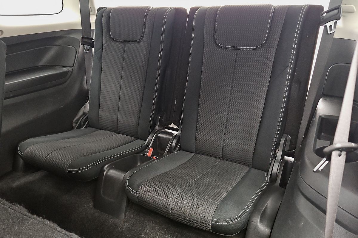 2020 Isuzu MU-X LS-M