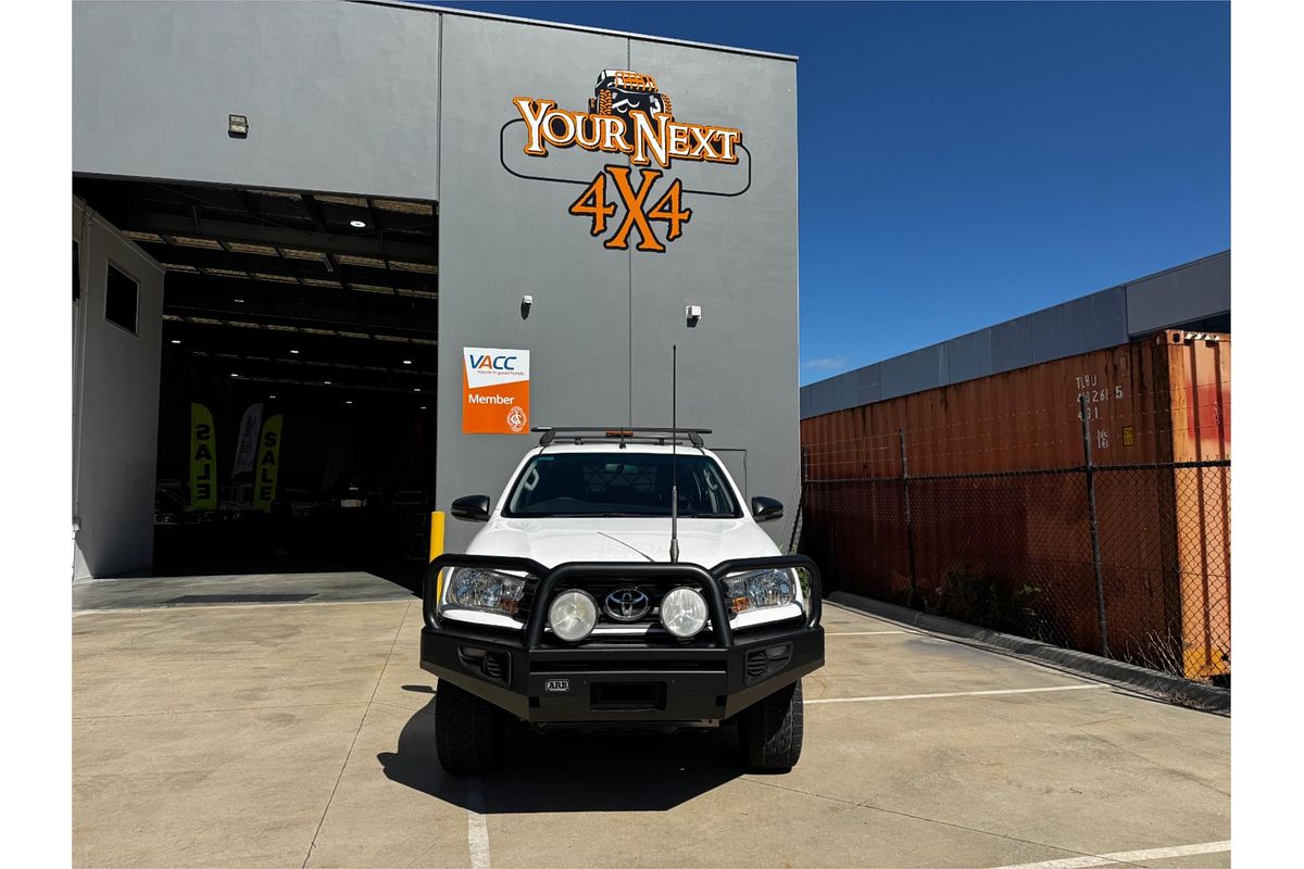 2018 Toyota Hilux SR (4x4) GUN126R MY17 4X4