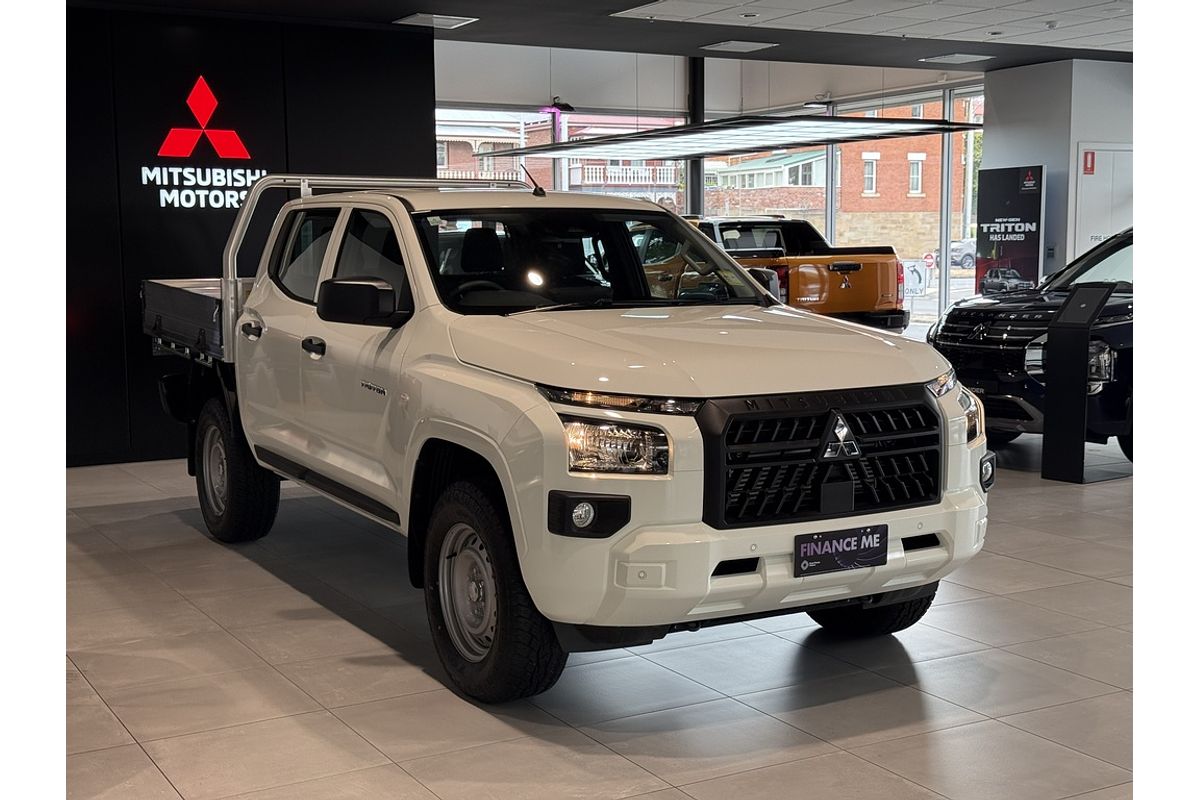 2025 Mitsubishi Triton GLX MV 4X4