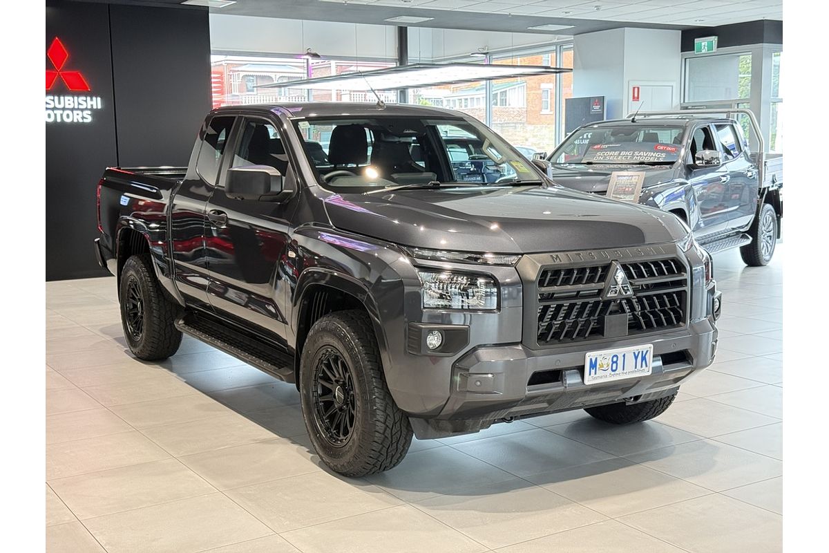 2025 Mitsubishi Triton GLX+ MV 4X4