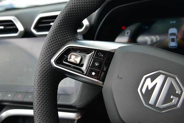 2025 MG ZS Essence Turbo ZS32 thumb-17