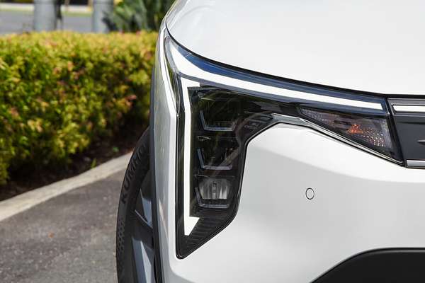 2025 Kia K4 S CL4m thumb-1