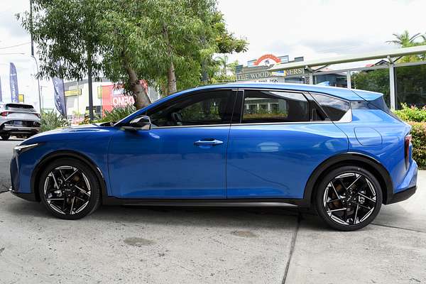 2025 Kia K4 GT-Line CL4m thumb-4