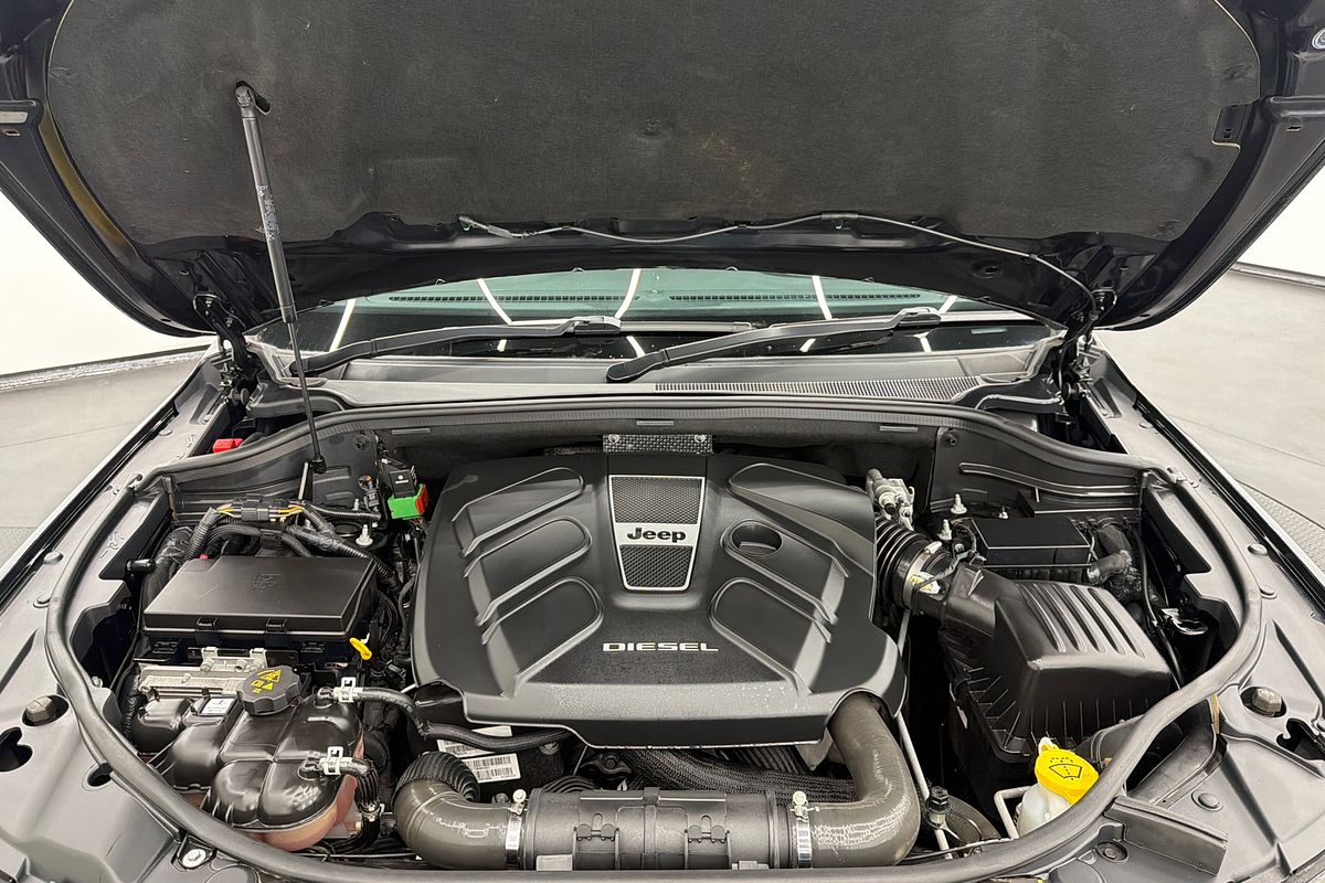 2019 Jeep Grand Cherokee Laredo WK