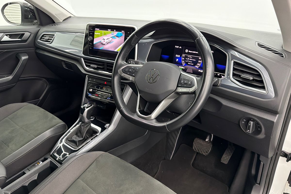 2023 Volkswagen T-Roc 110TSI Style D11