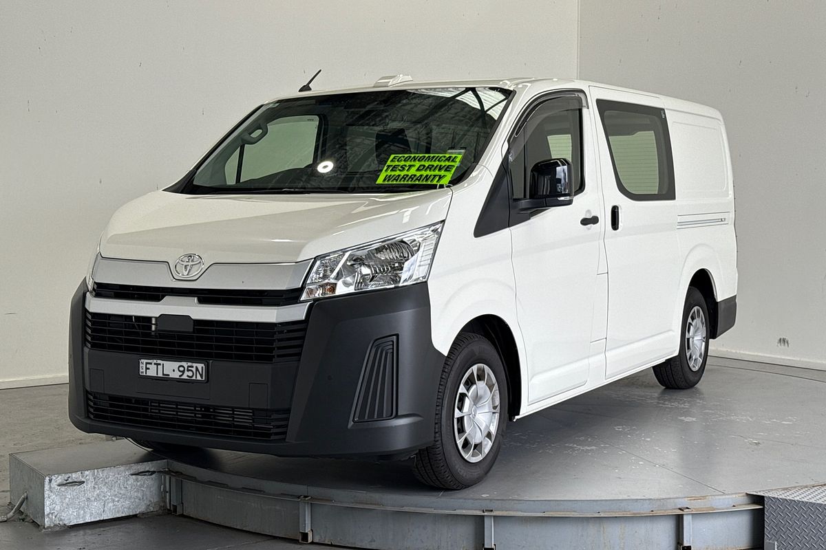 2025 Toyota Hiace GDH300R LWB