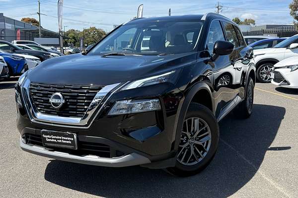2023 Nissan X-TRAIL ST T33