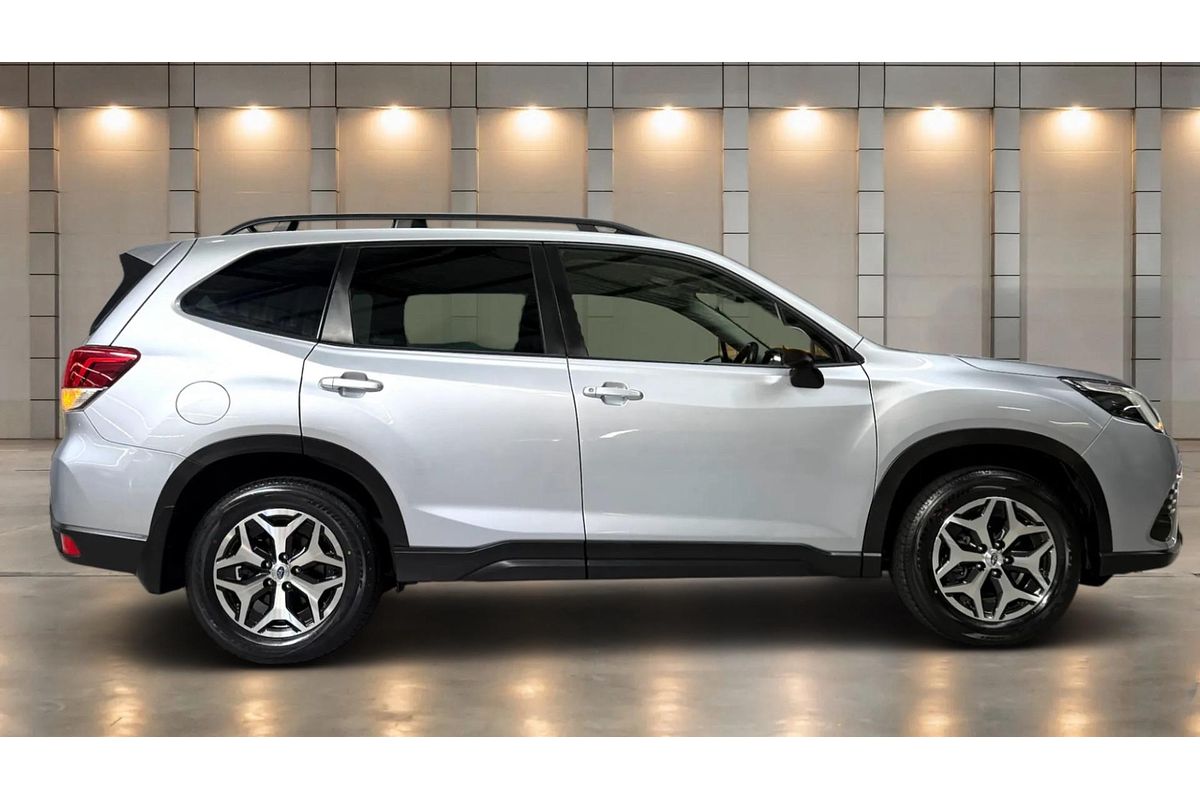 2023 Subaru Forester 2.5i S5