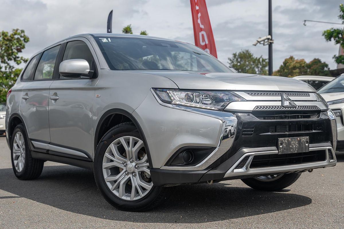 2021 Mitsubishi Outlander ES ZL
