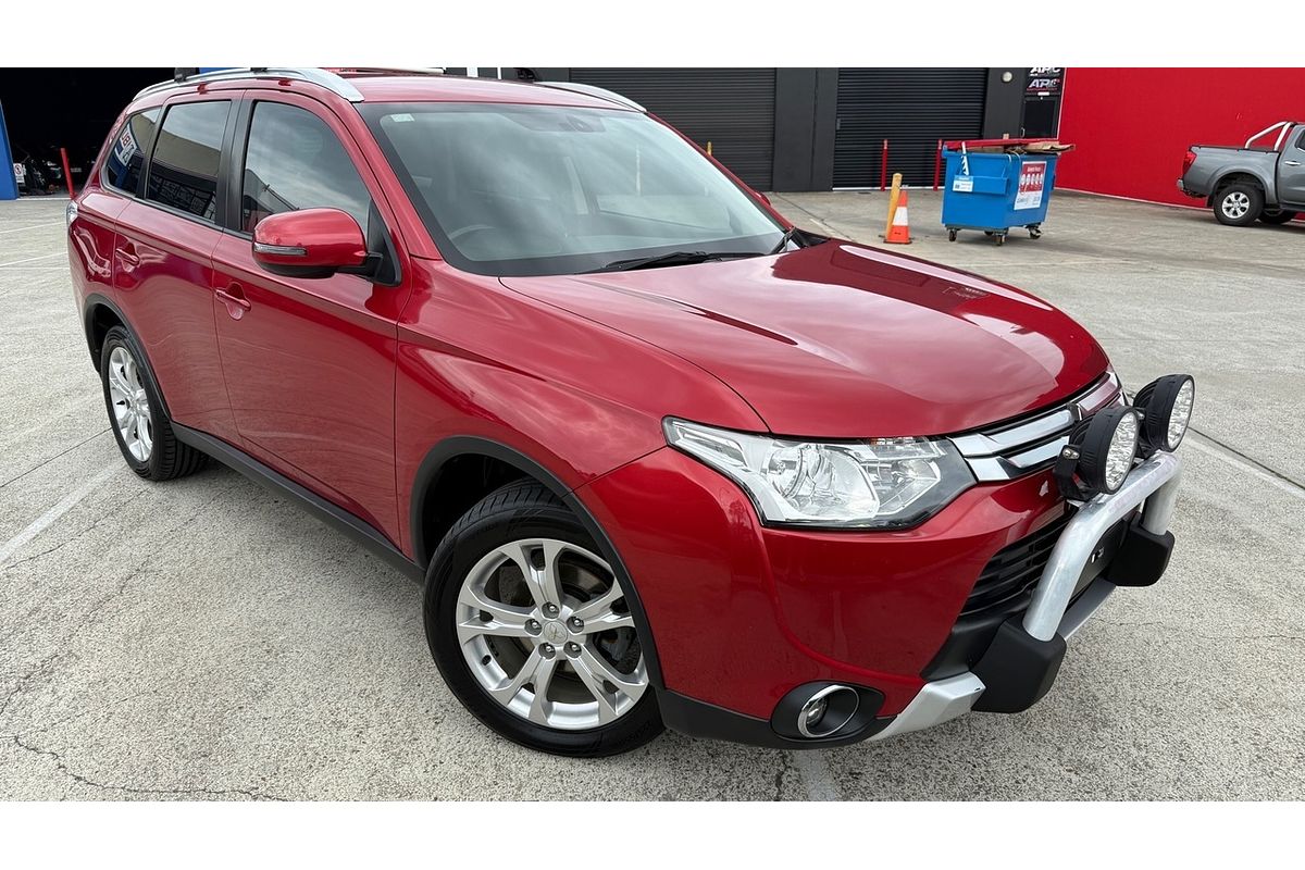 2014 Mitsubishi Outlander LS ZJ
