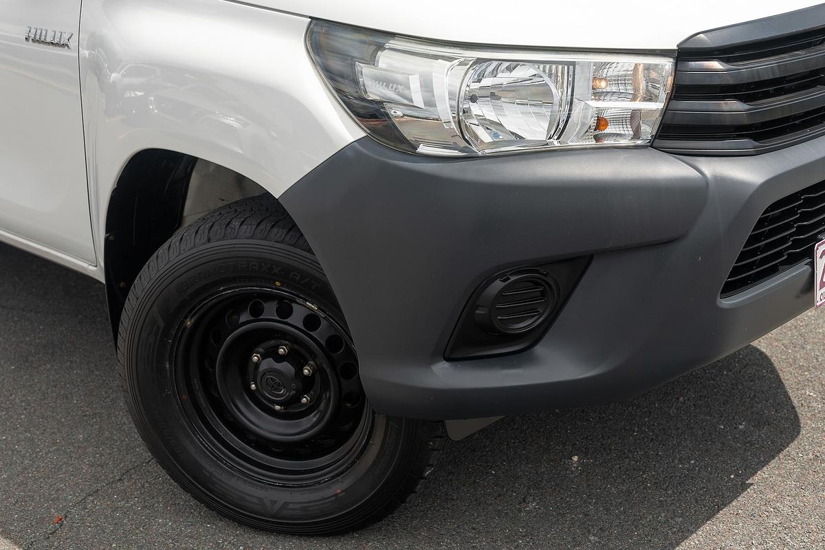 2017 Toyota Hilux Workmate GUN125R 4X4