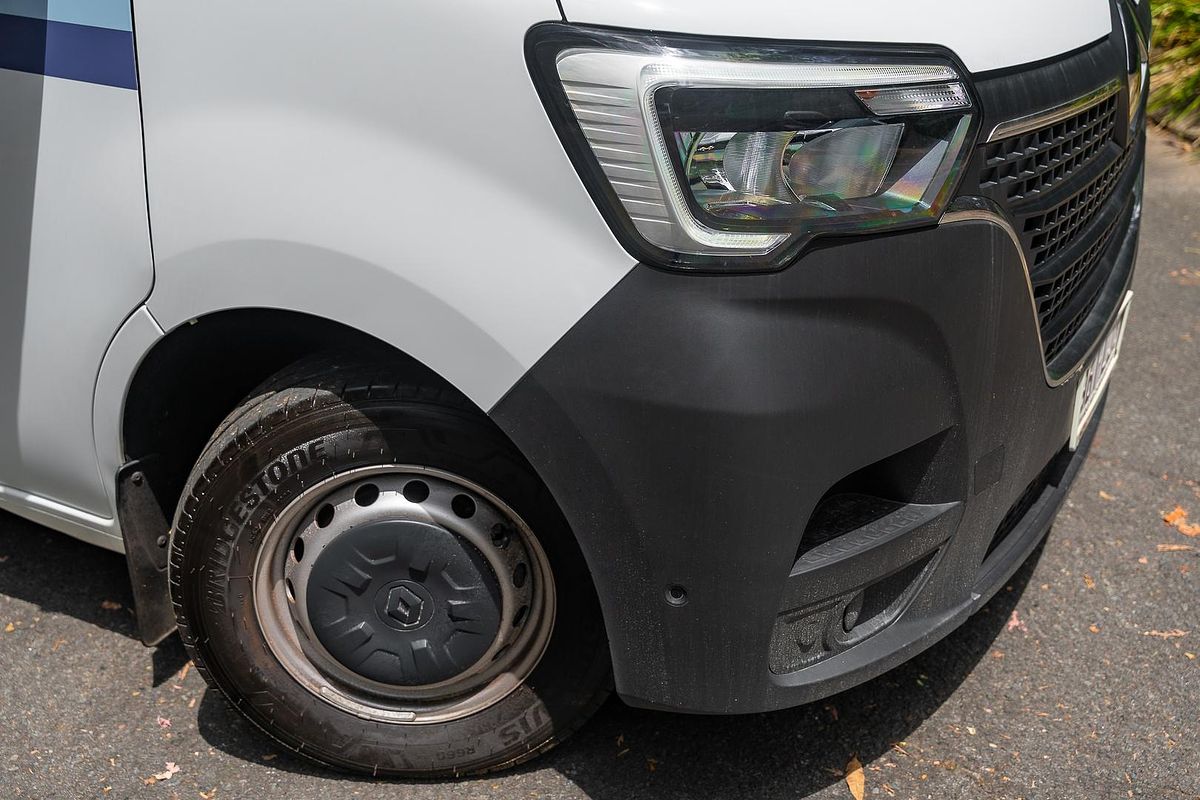 2024 Renault Master Pro 110kW X62 Phase 2 MWB Mid Roof