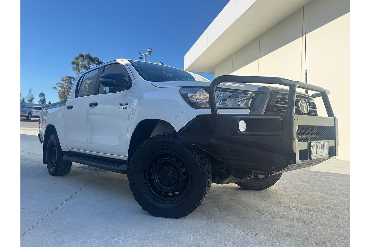 2020 Toyota Hilux SR GUN126R 4X4