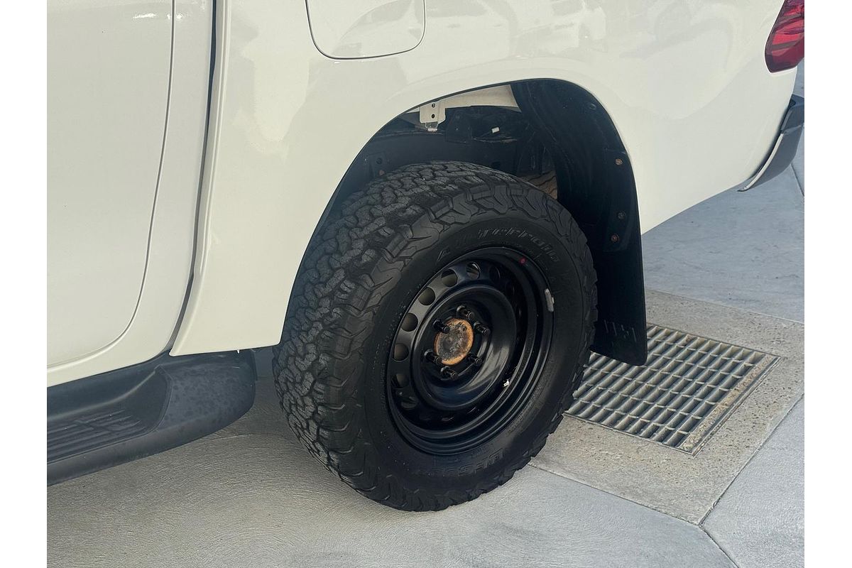 2020 Toyota Hilux SR GUN126R 4X4