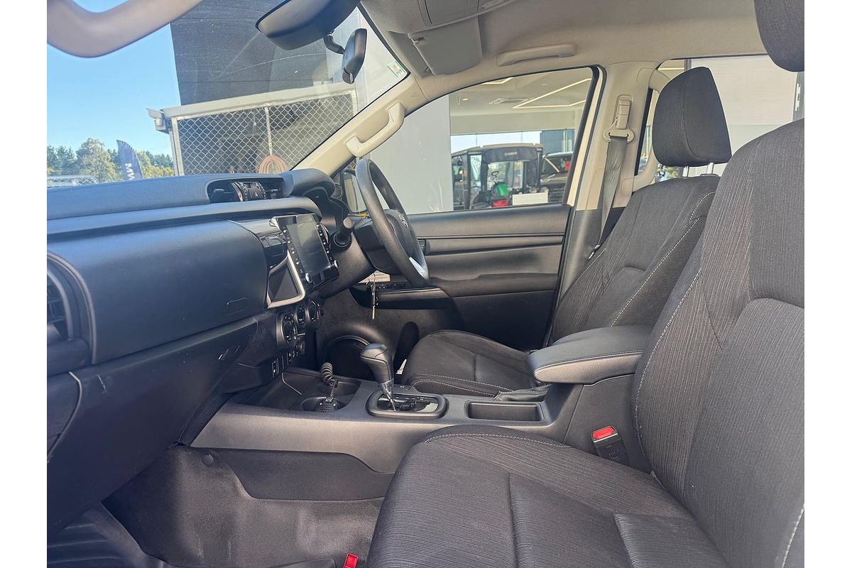 2020 Toyota Hilux SR GUN126R 4X4