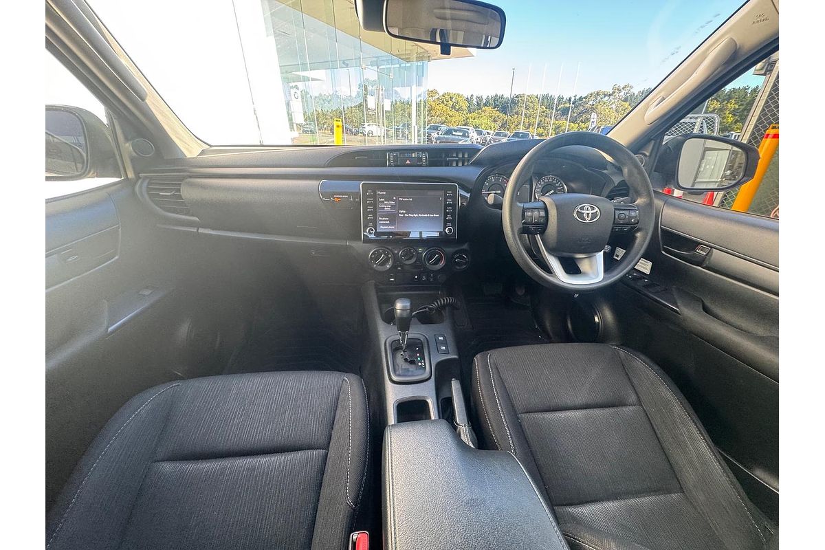 2020 Toyota Hilux SR GUN126R 4X4