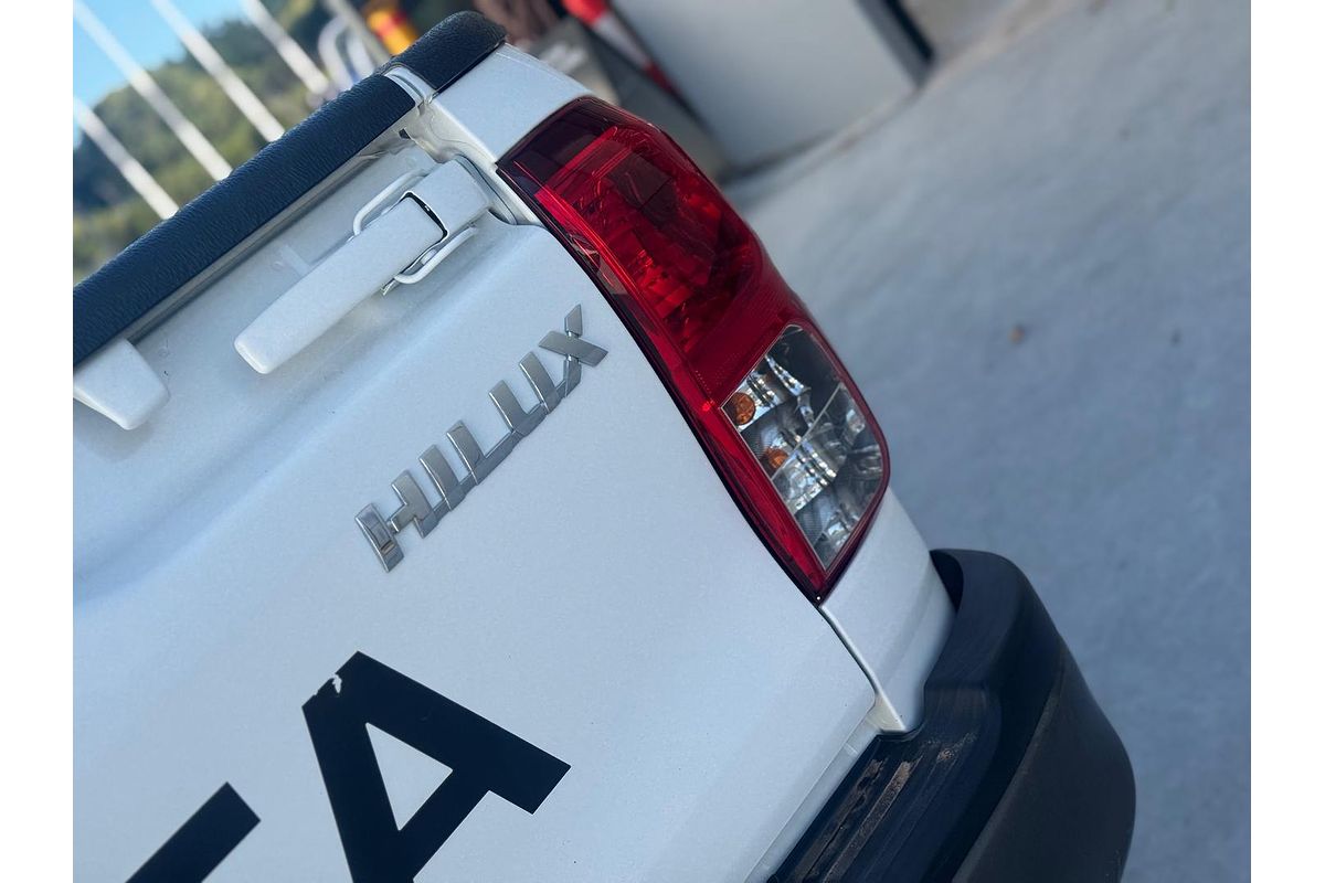 2020 Toyota Hilux SR GUN126R 4X4