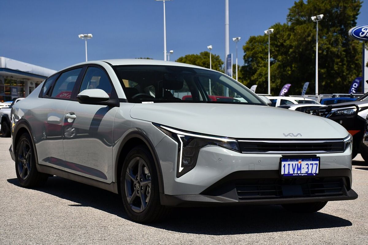 2025 Kia K4 S CL4m