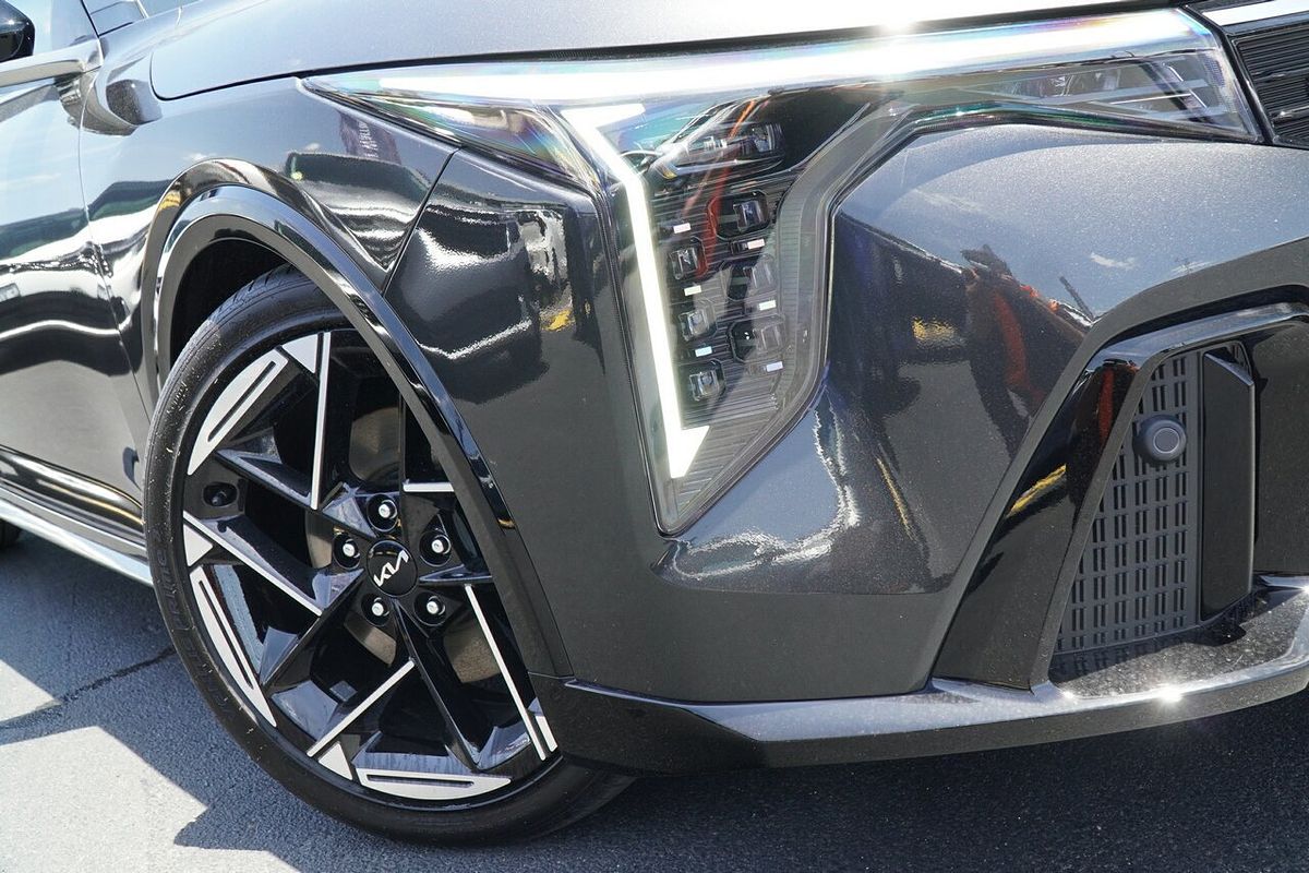 2025 Kia K4 GT-Line CL4m