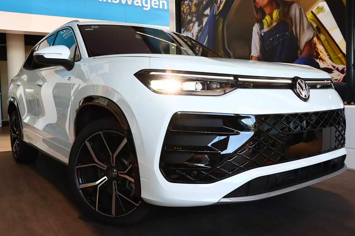 2025 Volkswagen Tayron 195TSI R-Line R4