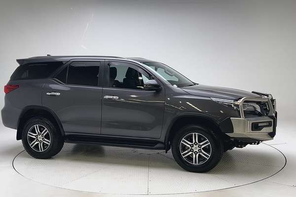 2021 Toyota Fortuner GXL GUN156R thumb-3