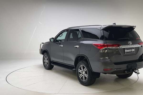 2021 Toyota Fortuner GXL GUN156R thumb-8