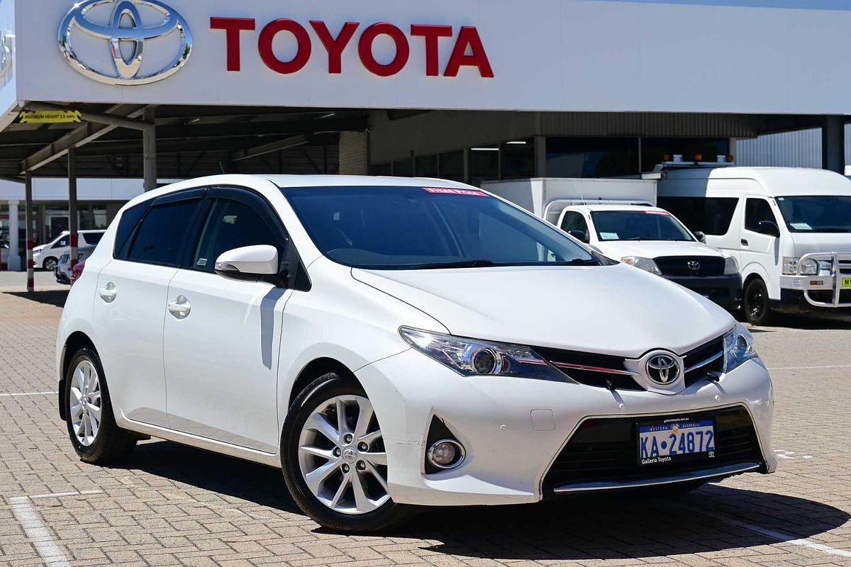 2015 Toyota Corolla Ascent Sport ZRE182R